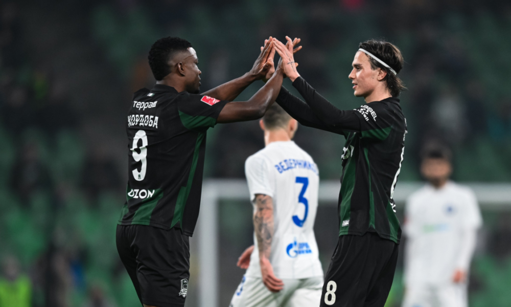 Jhon Córdoba Selección Colombia — Jhon Córdoba mete presión para ser titular en la Selección Colombia con póker an