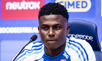 Néiser Villarreal marca su primer gol en el Cruzeiro, pero el equipo pierde a su técnico Tite