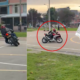 Motociclista en Bogotá usó una cancha de microfútbol como pista de carreras y debe casi $ 1 millón en multas: este es el historial