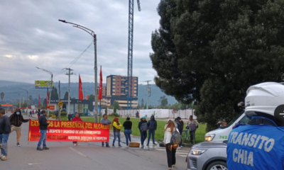 Vídeos| Caos en la entrada y salida de Chía por manifestantes que bloquean el paso hacia Bogotá: hay congestión vehicular