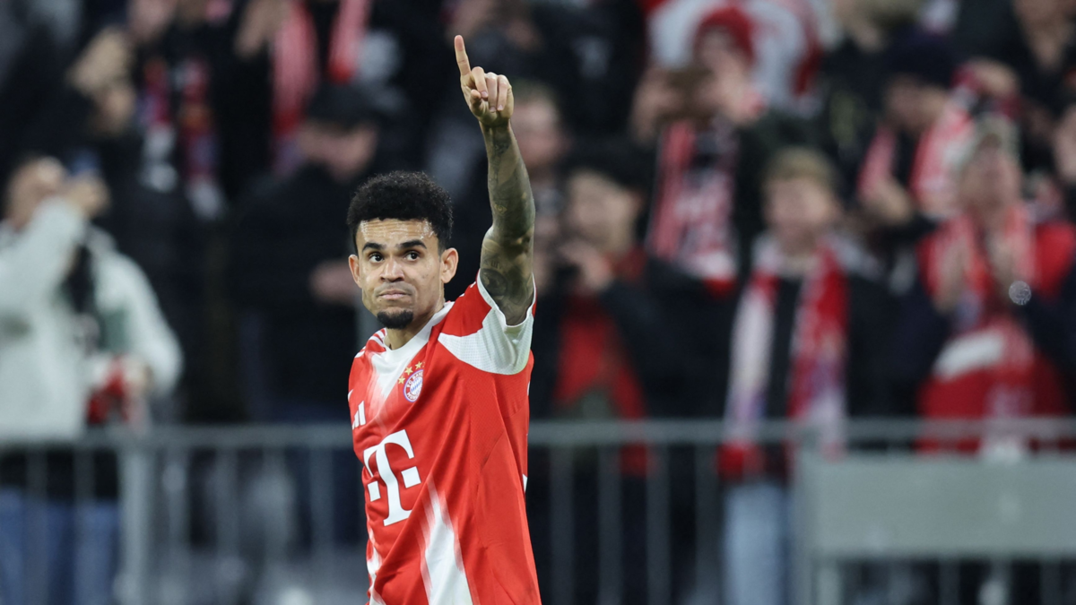 Luis Díaz marca gol — Luis Díaz marca gol en triunfo del Bayern contra Atalanta en Champions