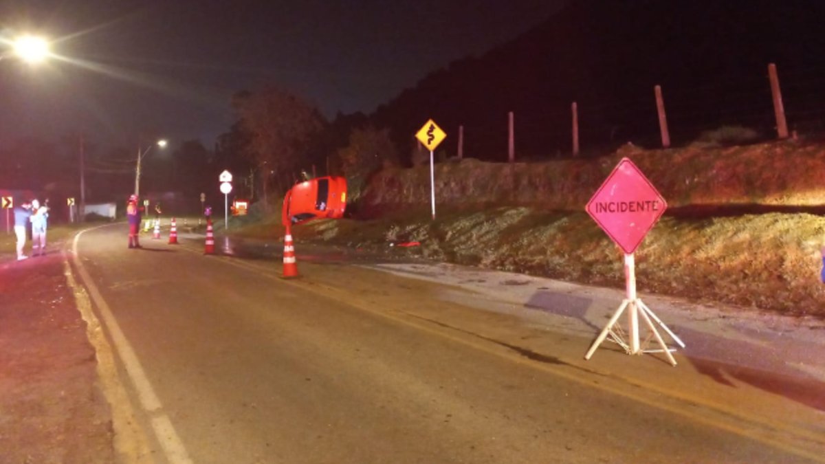 Accidente en la madrugada de este sábado 7 de marzo en la carrera Séptima, a la altura de la calle 215, genera congestión en el norte de Bogotá