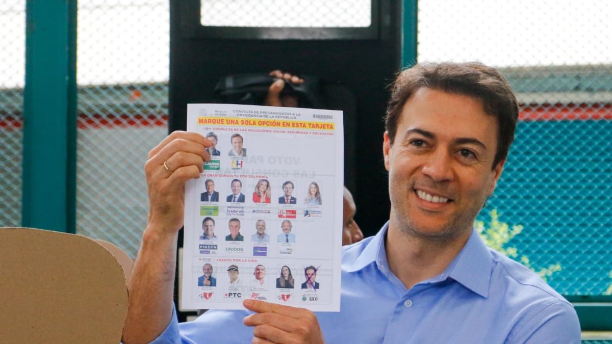 las palabras de Daniel Quintero, precandidato del Frente por la Vida, tras votar en Medellín