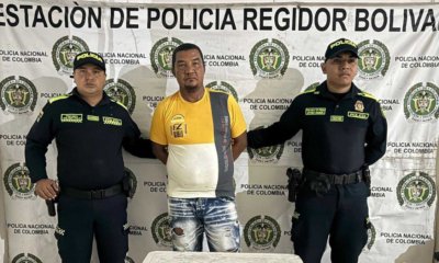 Llegó a una estación de Policía por un documento para antecedentes judiciales y fue capturado porque tenía una condena vigente