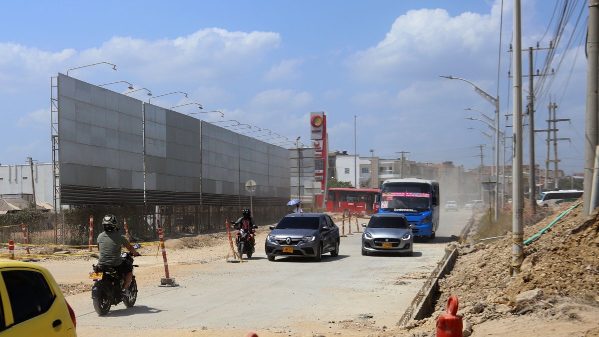 Así avanza la pavimentación de la Circunvalar en Soledad: la obra ya supera el 40 % tras años de retrasos y reclamos ciudadanos