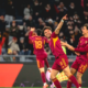 robo a mano armada — Futbolista de la Roma víctima de robo a mano armada en Italia