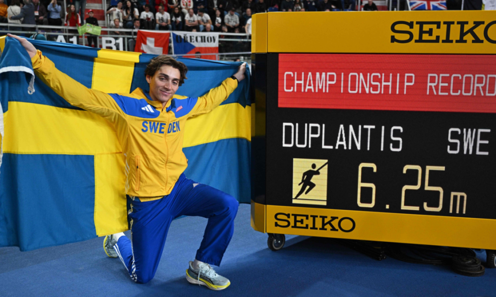 salto con garrocha bajo techo — Armand Duplantis gana cuarto oro mundial bajo techo e iguala a Sergey Bubka