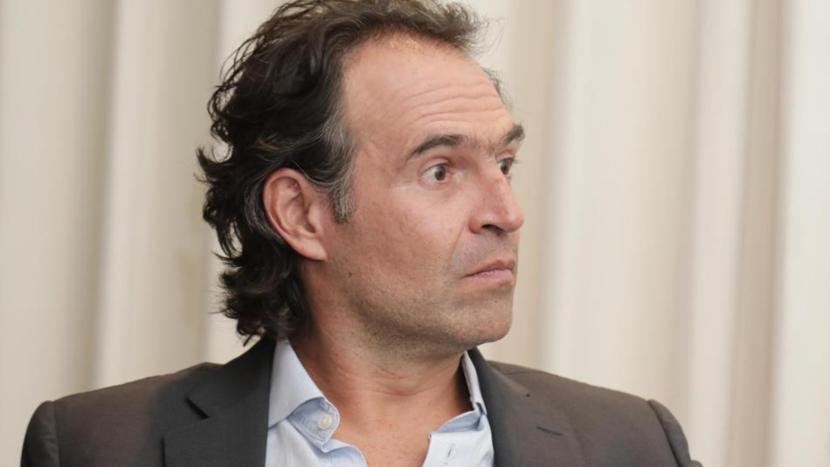 Estafas en concesionarios Medellín — Estafas en concesionarios de Medellín: alcalde Gutiérrez activa investigación co