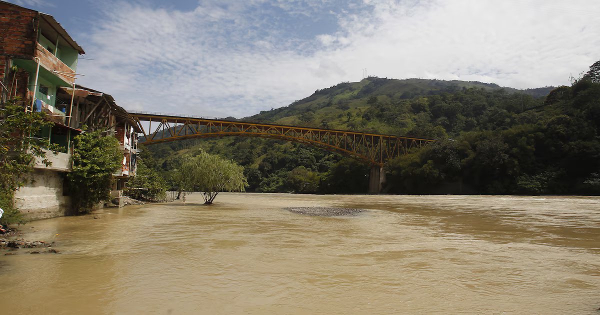 Cuatro personas han muerto en ríos de Antioquia en menos de dos semanas: continúa la búsqueda de un desaparecido