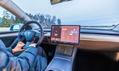 Descubre el Tesla Model 3 2026 por dentro: ¿vanguardia o ahorro de costes? - Autopista