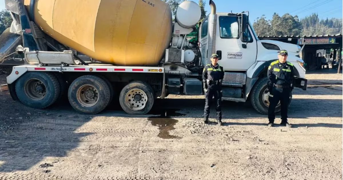 Empresa de Concretos en Santander fue víctima de robo tras someter al vigilante: la Policía recuperó los vehículos hurtados
