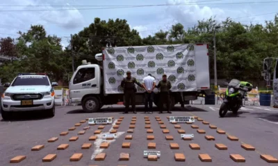 incautación de cocaína — Policía incauta 87 kilos de cocaína en vía del Valle del Cauca
