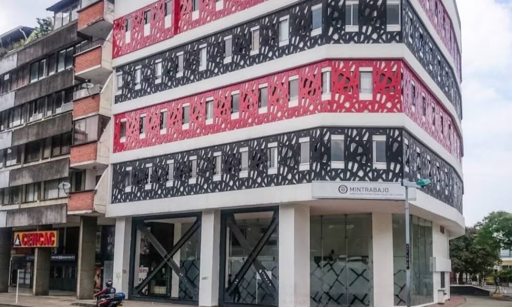 Juzgado admite tutela contra el Ministerio de Trabajo por presuntas fallas de seguridad en su sede de Cali