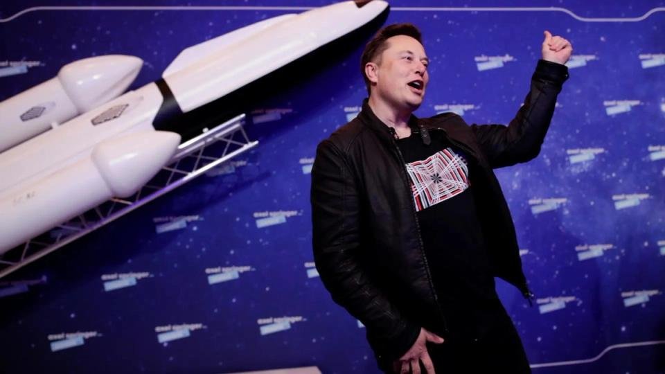 La cartera de bitcoin de $780 millones de SpaceX, propiedad de Elon Musk, ahora se reduce a aproximadamente $545 millones antes de la presentación de la oferta pública inicial