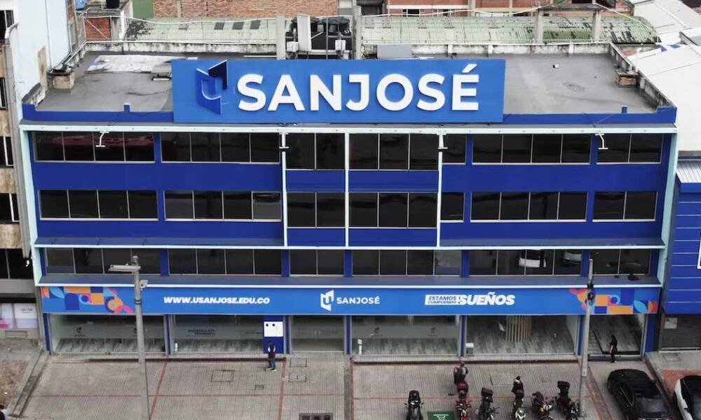 Rectora de la Fundación Universitaria San José dejó el cargo en medio de polémica por títulos irregulares