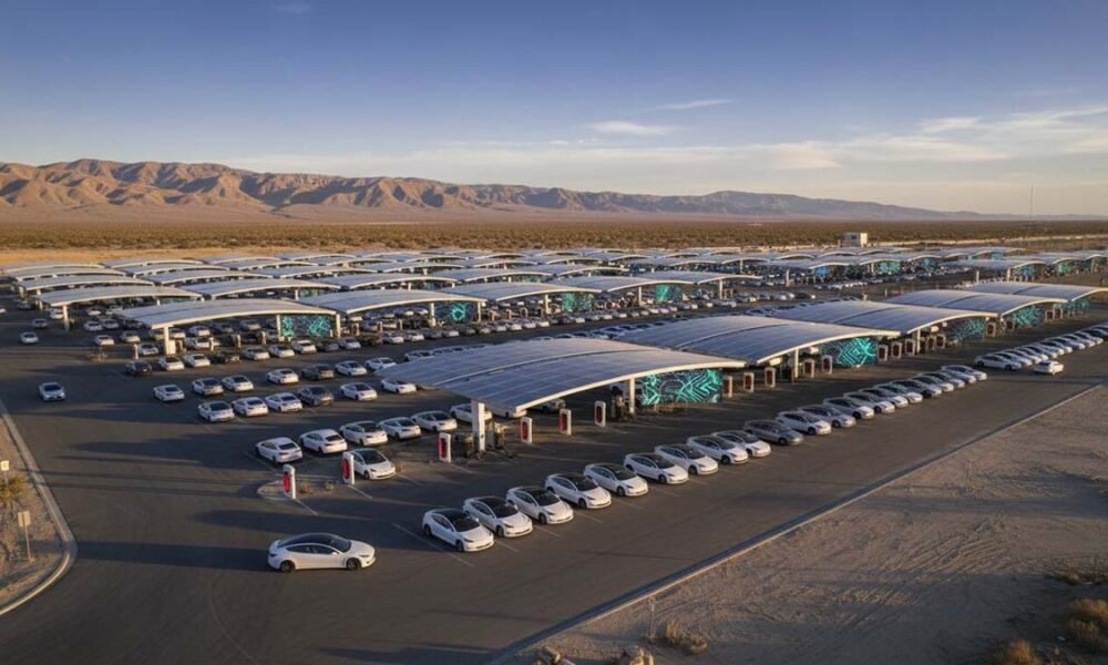 Tesla prepara su estación de Supercharger más grande: 400 puestos de carga