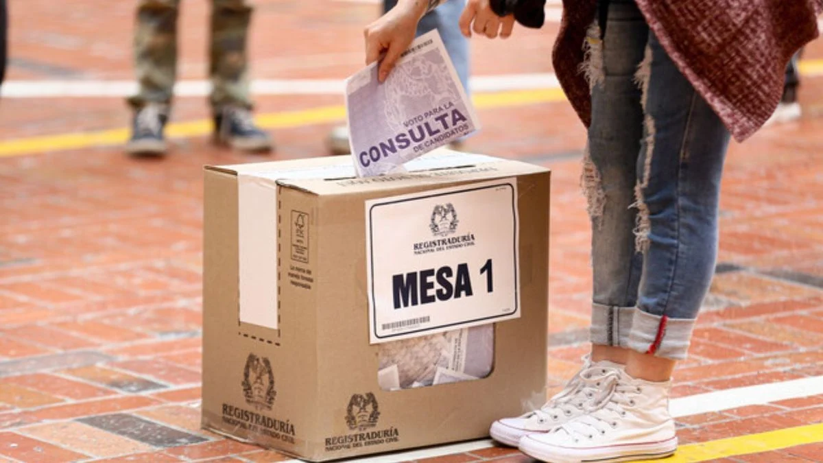 partidos políticos esperan encuestas — Partidos políticos esperan encuestas para decidir apoyos electorales en 2026