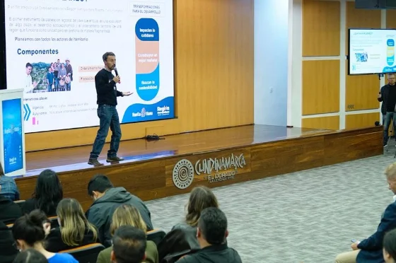 expansión urbana de Bogotá — Expansión urbana de Bogotá se duplicó: crecimiento descontrolado en tres décadas