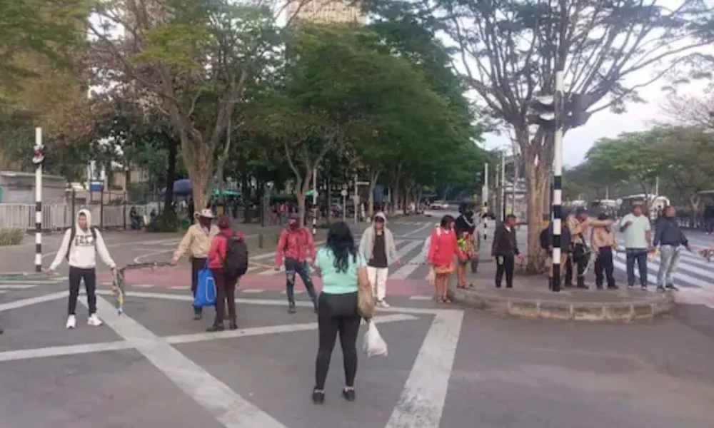 Conflicto político en Antioquia: Centro Democrático acusa a Iván Cepeda por bloqueos de Minga Indígena