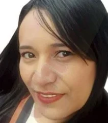 investigación de autoridades tras accidente vial — Investigación de autoridades tras accidente vial que cobra vida de madre colombi