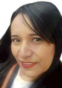 investigación de autoridades tras accidente vial — Investigación de autoridades tras accidente vial que cobra vida de madre colombi