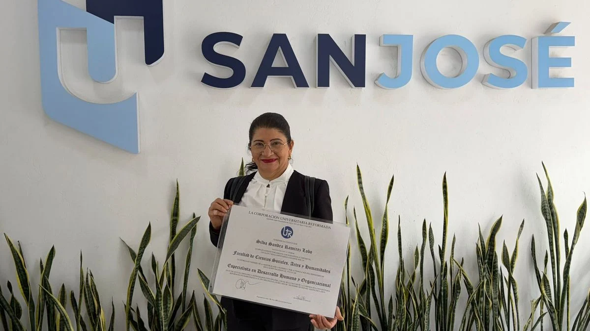 título irregular Fundación San José — Fundación San José bajo escrutinio: nuevo caso de título irregular en el Senado