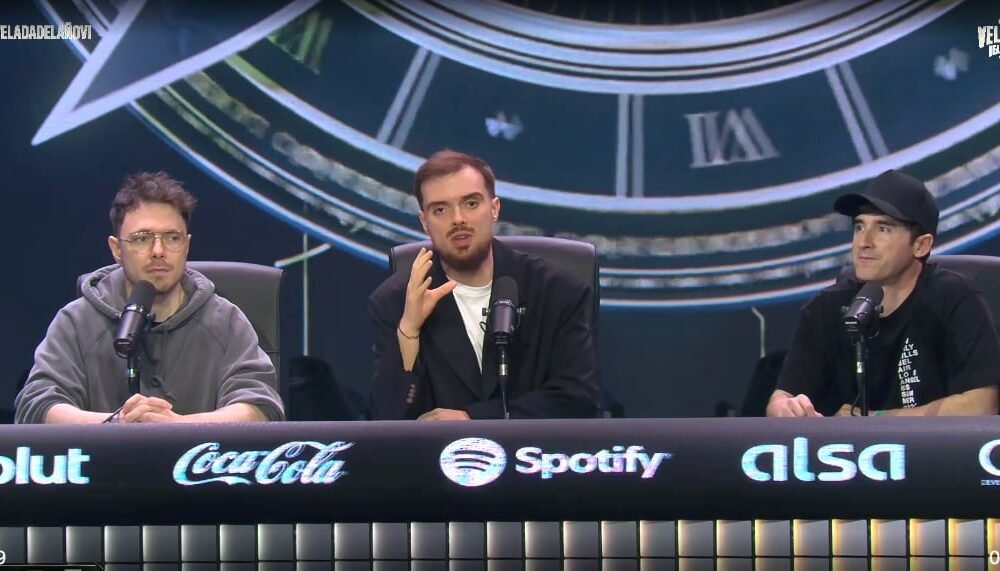 Velada Año VI combates