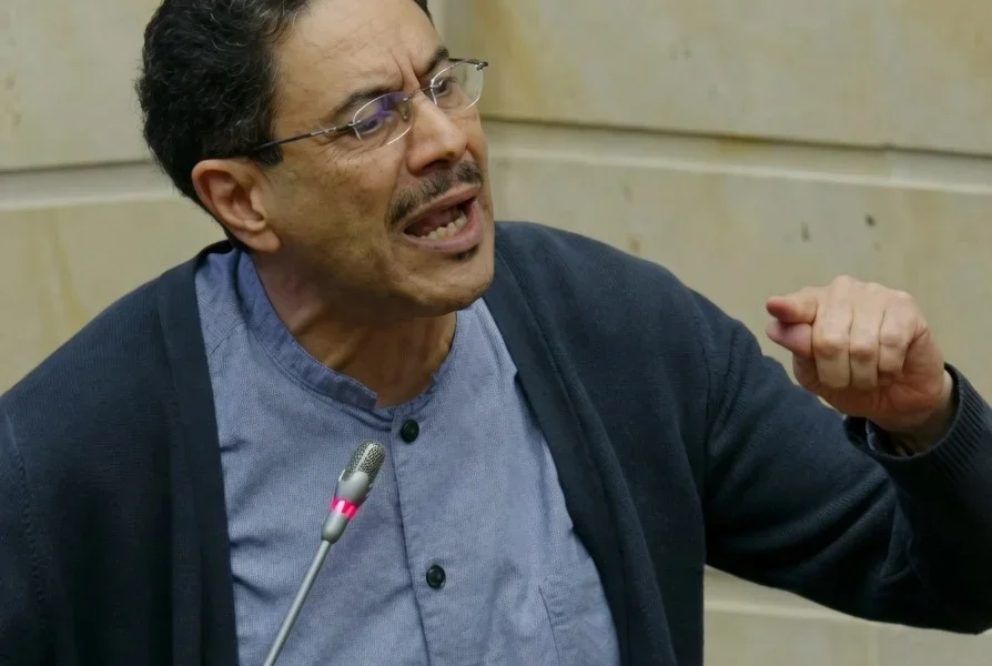 condiciones apoyo Cepeda — Alianza Verde fija condiciones clave para el apoyo a la candidatura de Iván Cepe
