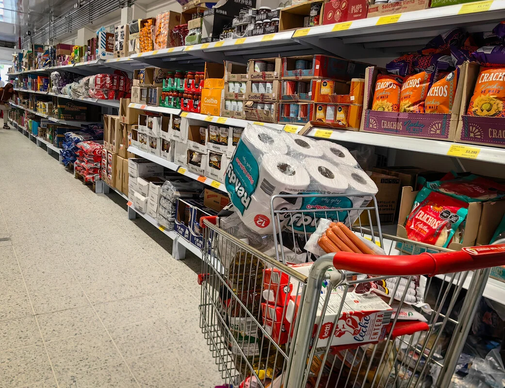 Ventas comercio minorista — Ventas comercio minorista crecieron 10,9% en febrero de 2026, según el DANE