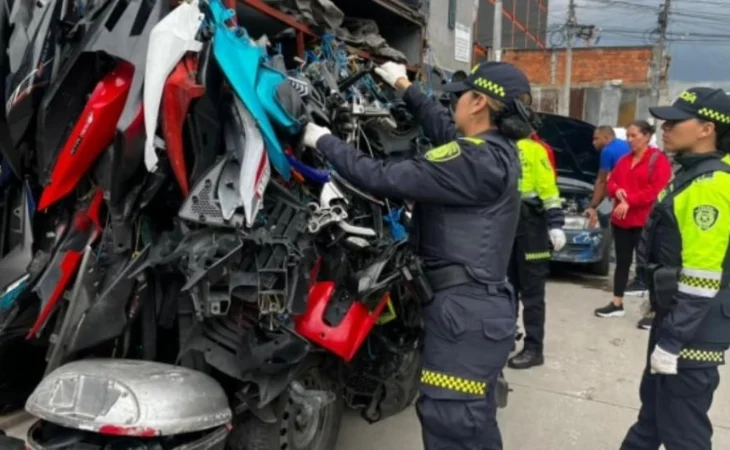 megatoma en Bogotá — Megatoma en Bogotá: 15 comparendos y tres locales cerrados en La Favorita