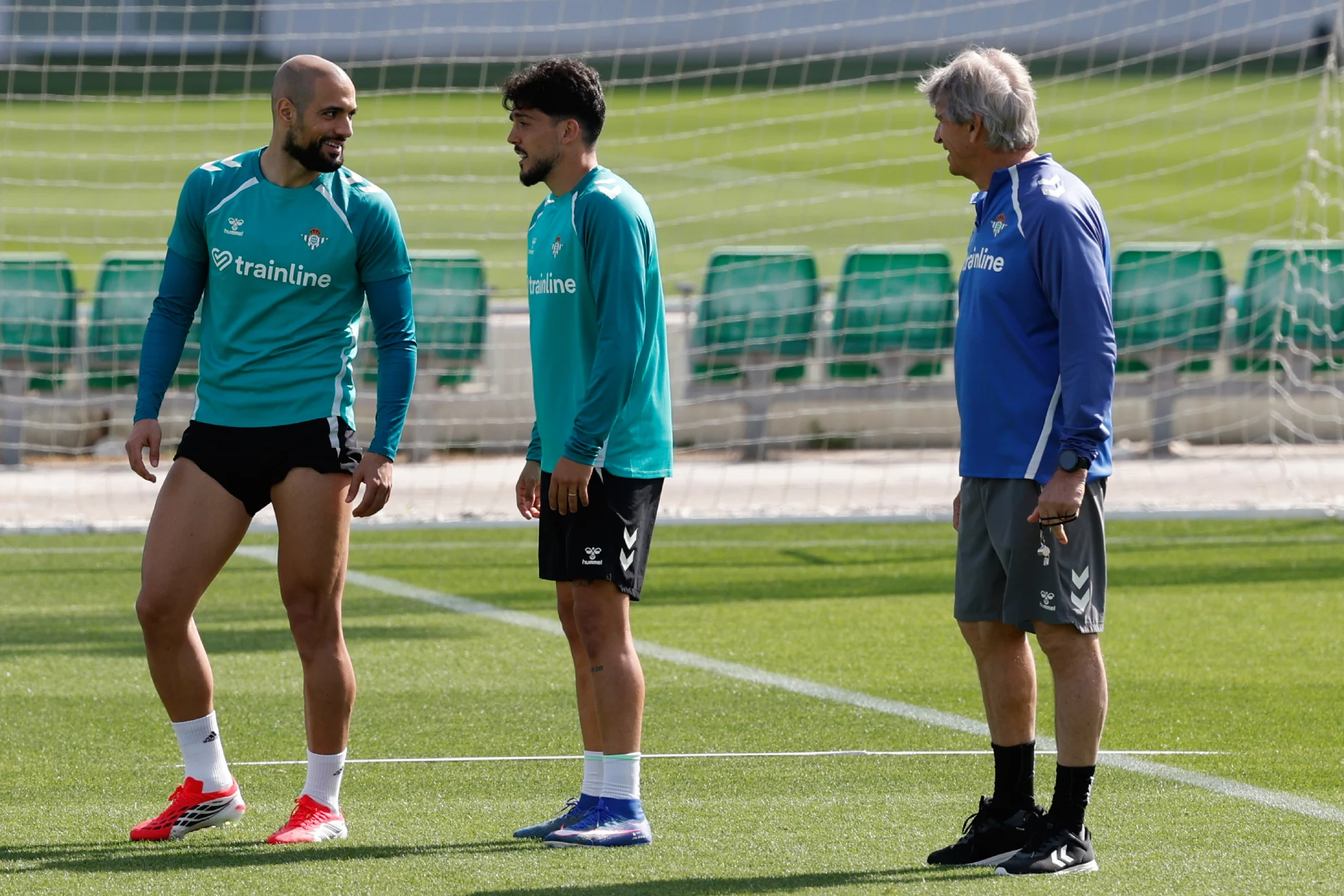 Pellegrini busca romper racha sin victorias — Pellegrini busca romper racha sin victorias del Betis ante Espanyol