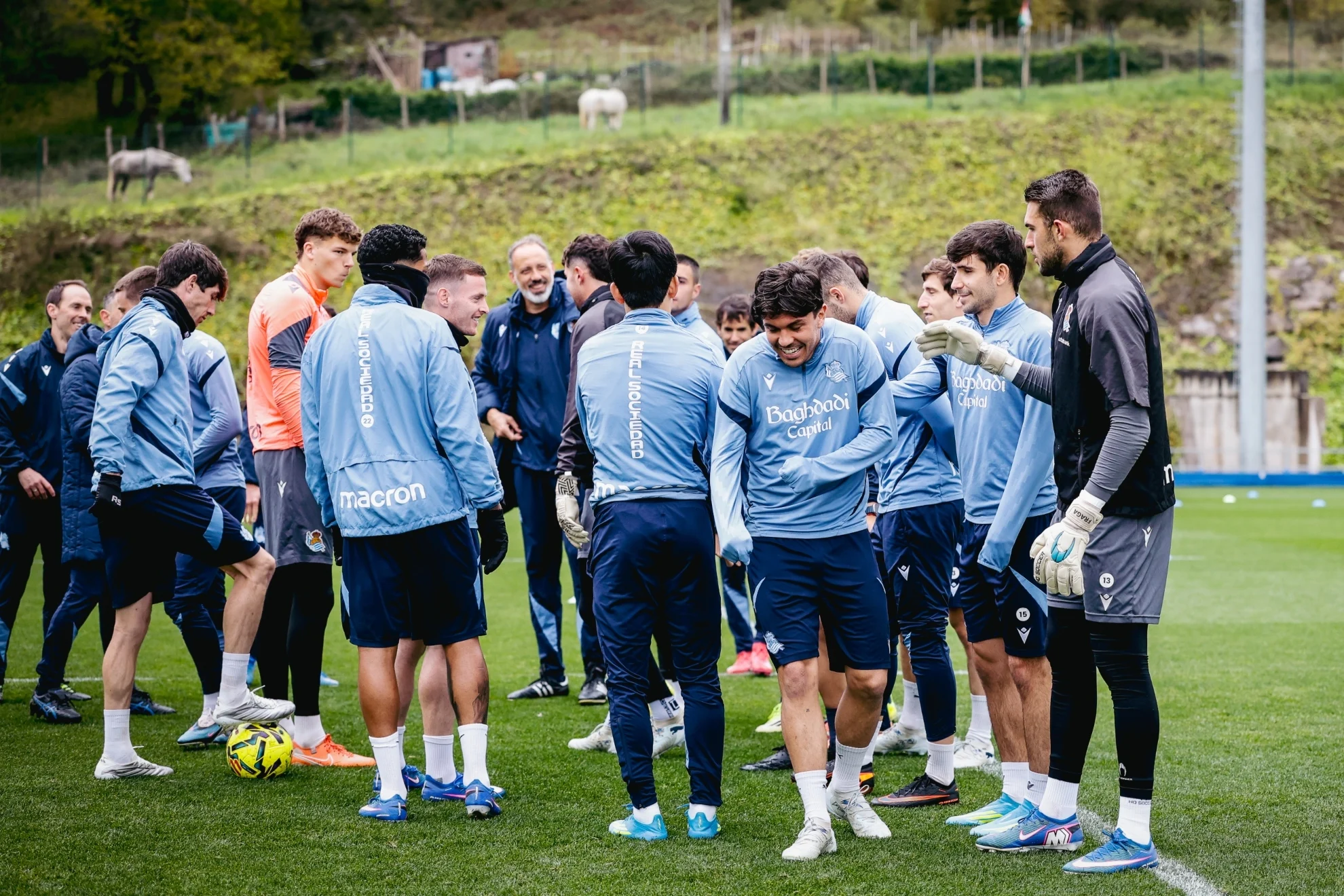 Aramburu regresa a entrenamientos — Real Sociedad: Aramburu regresa a entrenamientos antes del partido contra Levant
