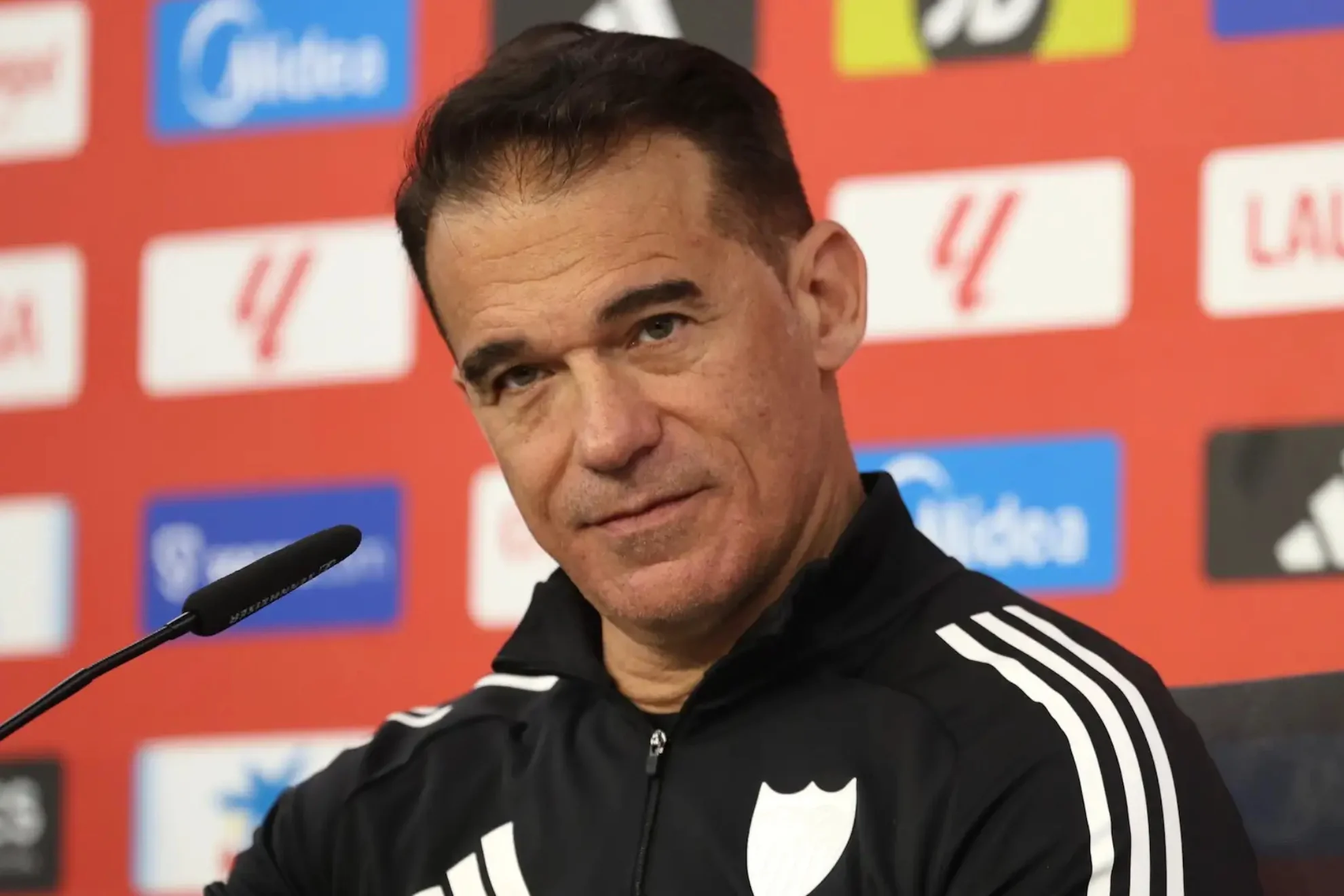 cambiar el Sevilla — García Plaza y su estrategia para cambiar el Sevilla en los últimos nueve partid