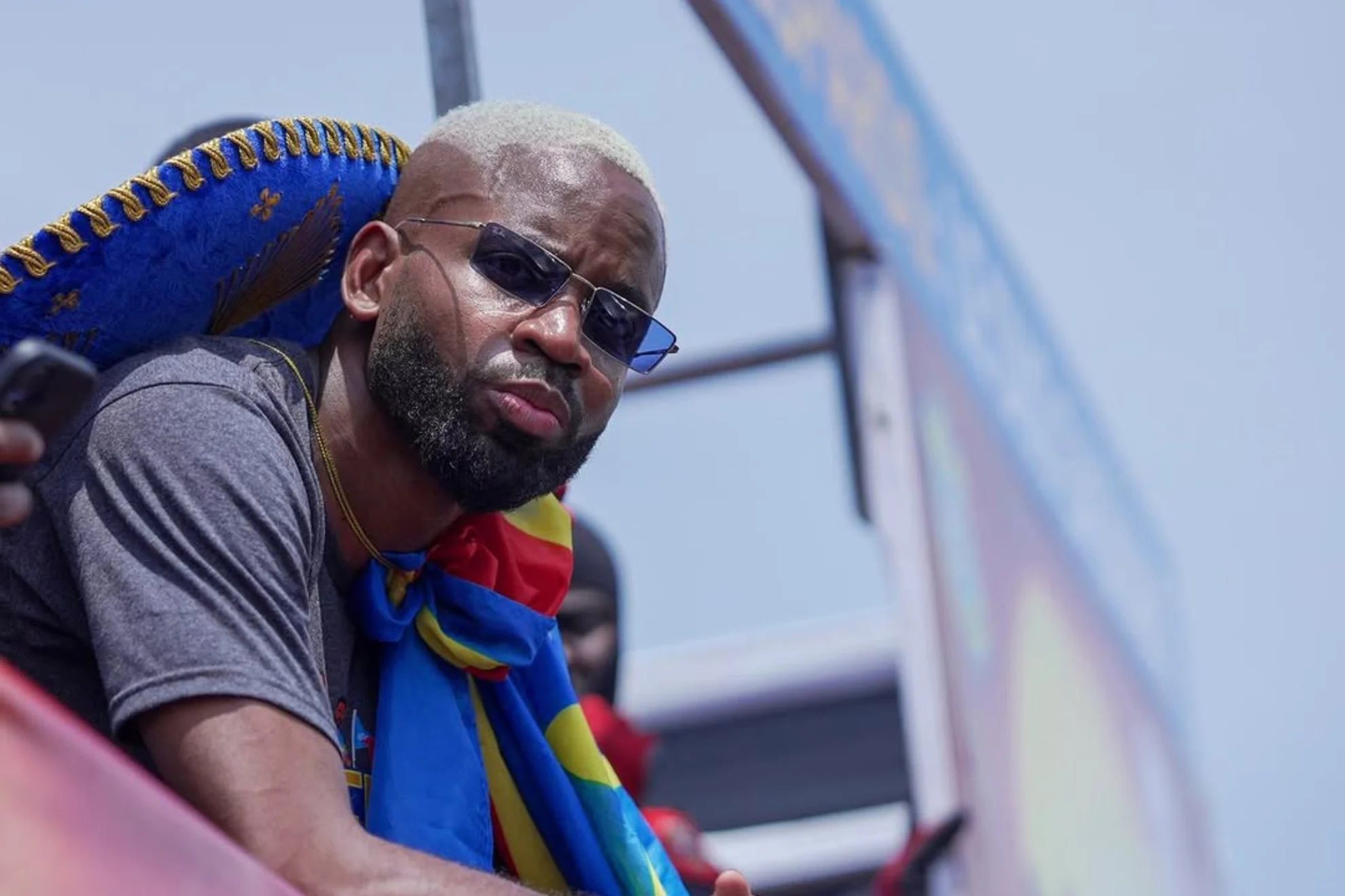 Betis Bakambu disciplina — Real Betis aplicará Código de Disciplina a Cédric Bakambu por regreso tardío