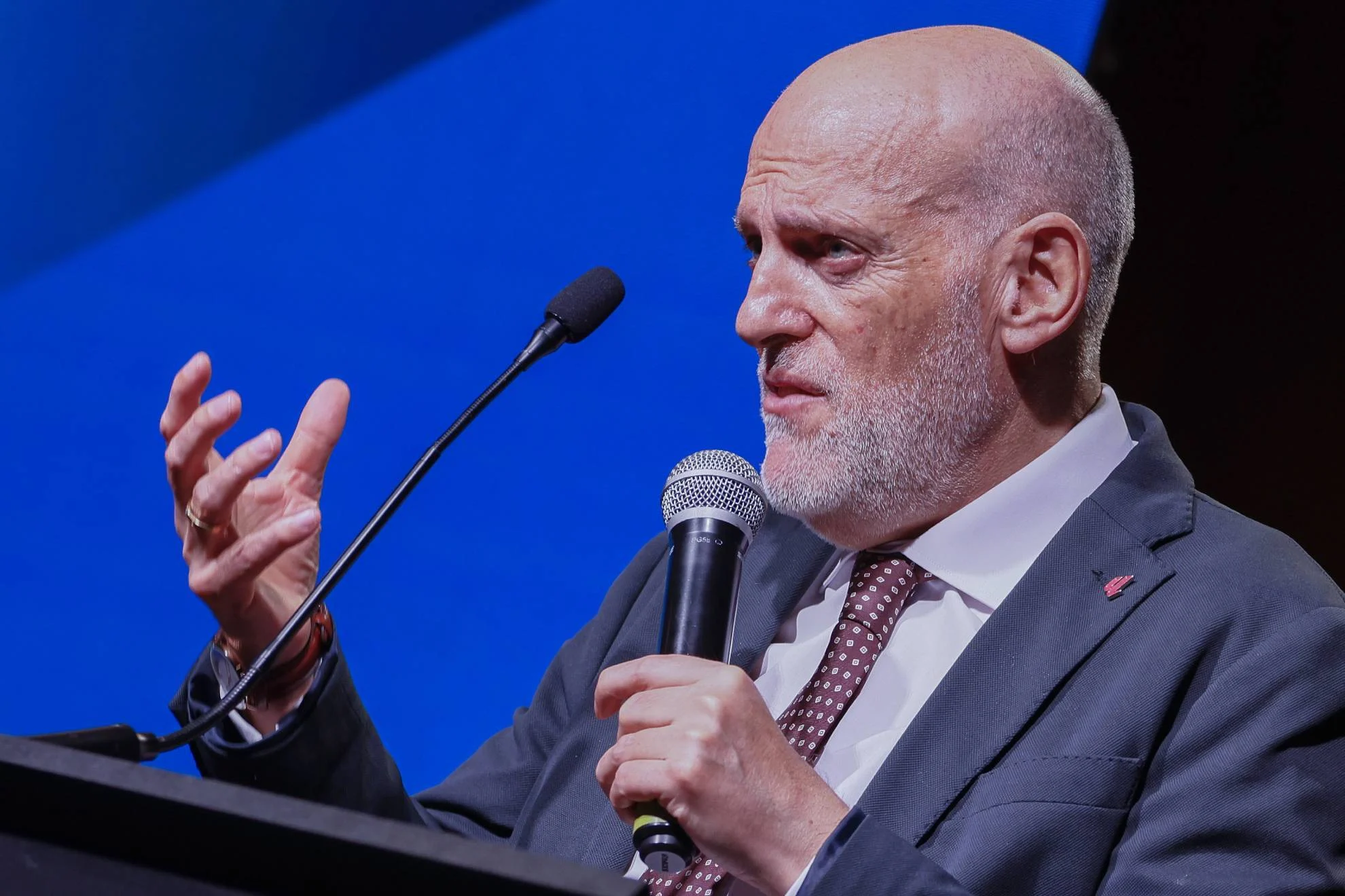 transparencia acuerdos fútbol — Tebas Exige Transparencia en Acuerdos del Fútbol Europeo