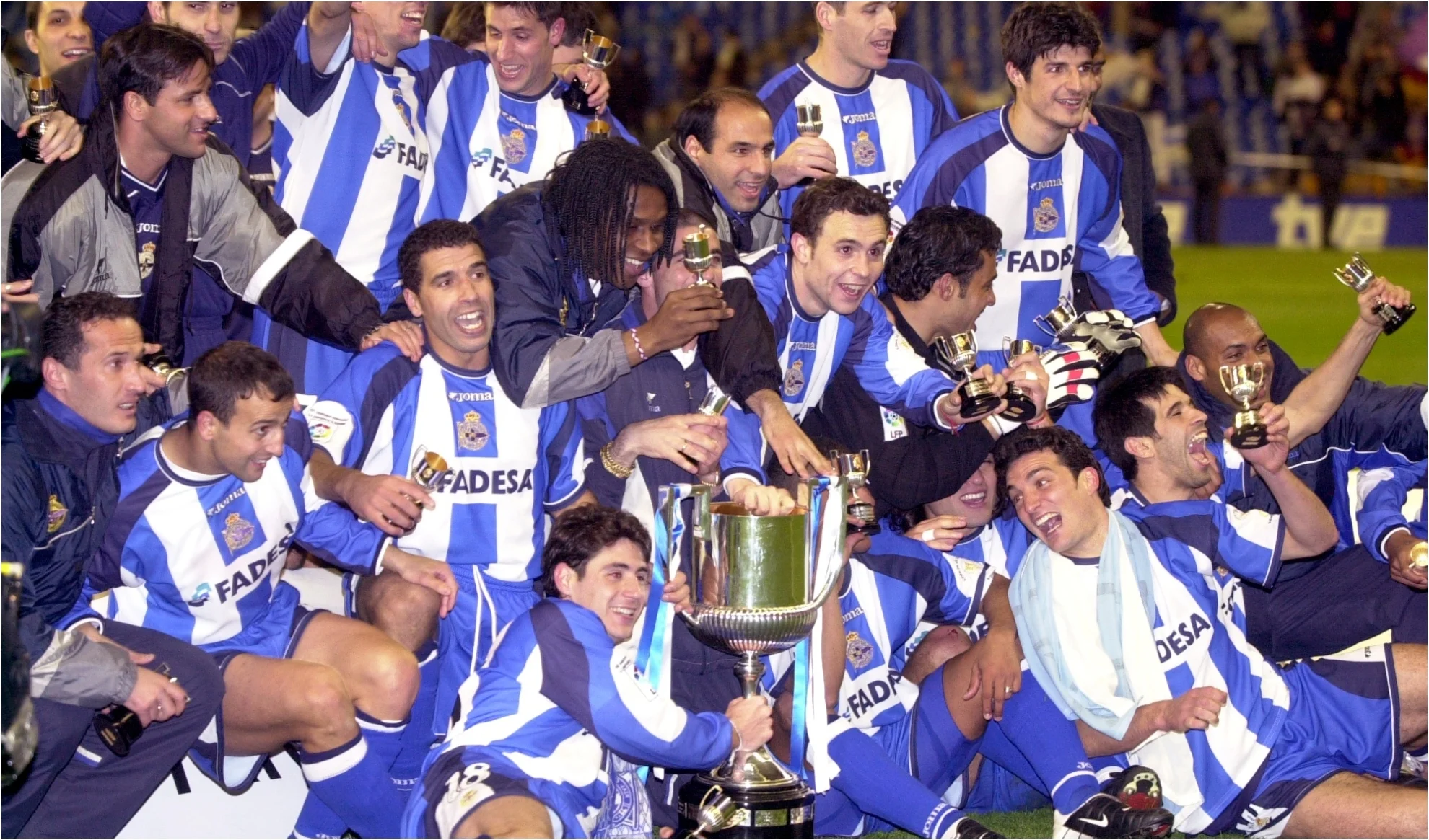 Camiseta retro Centenariazo — La Camiseta Retro Centenariazo: La Más Buscada en España