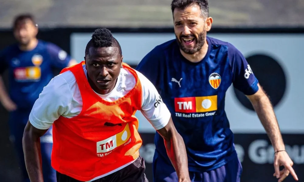 Corberán resultados Valencia — Corberán: Los resultados del Valencia exigen victoria ante Elche