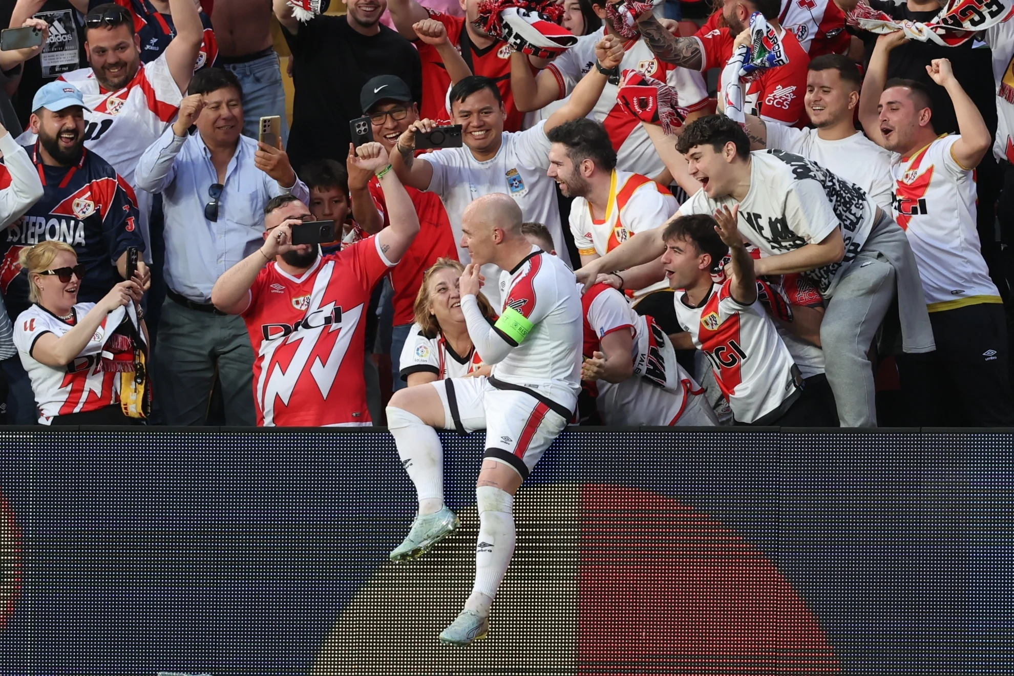 estilo retro fútbol — El estilo retro fútbol: ¿Una constante en el deporte moderno?