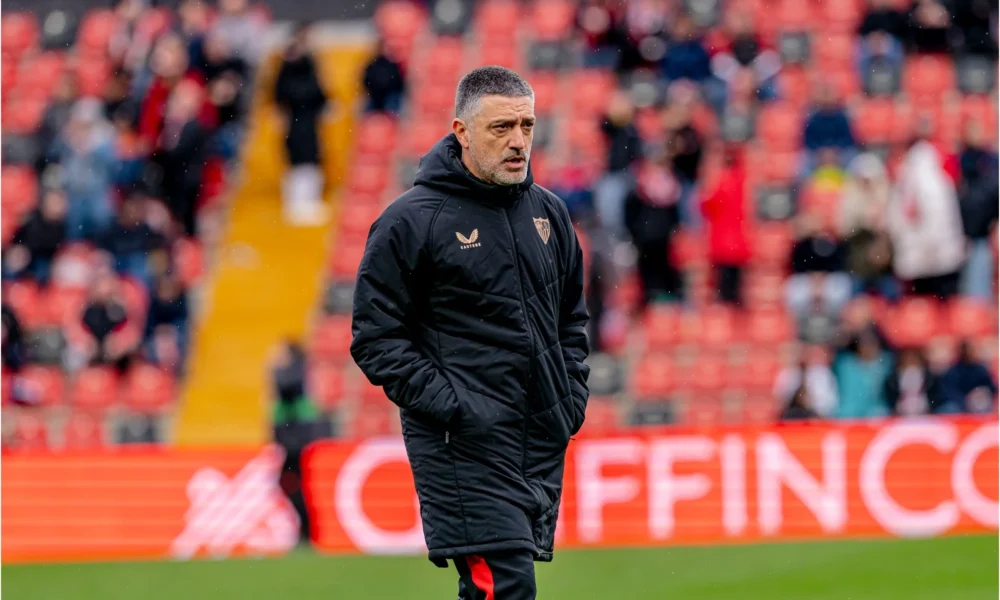 cese García Pimienta — Un Año del Cese de García Pimienta en el Sevilla FC