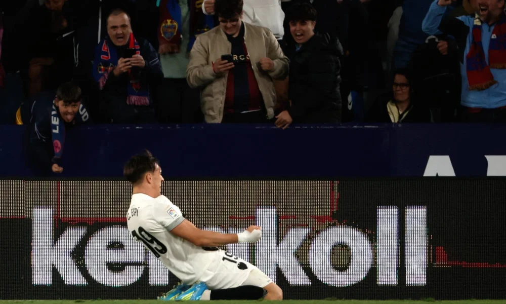 Racha Carlos Espí — La Racha Carlos Espí Impulsa al Levante hacia la Consolidación