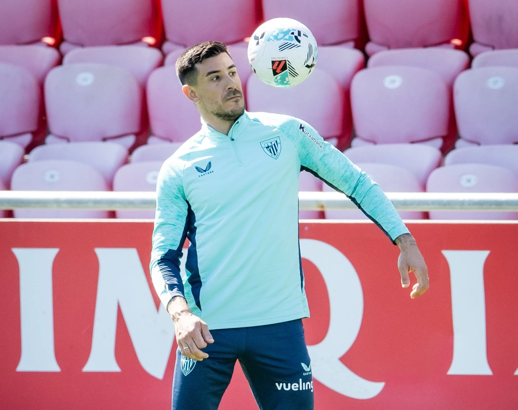 irregularidad Athletic Club — La Irregularidad del Athletic Club: Yuri Berchiche Analiza la Temporada