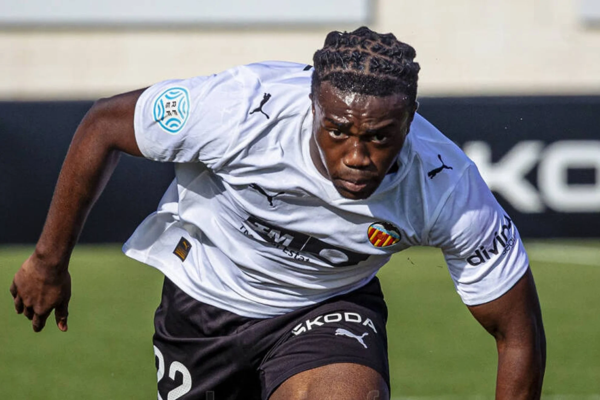 David Otorbi renovación — David Otorbi Renovación: Valencia Asegura a su Joven Promesa Hasta 2028