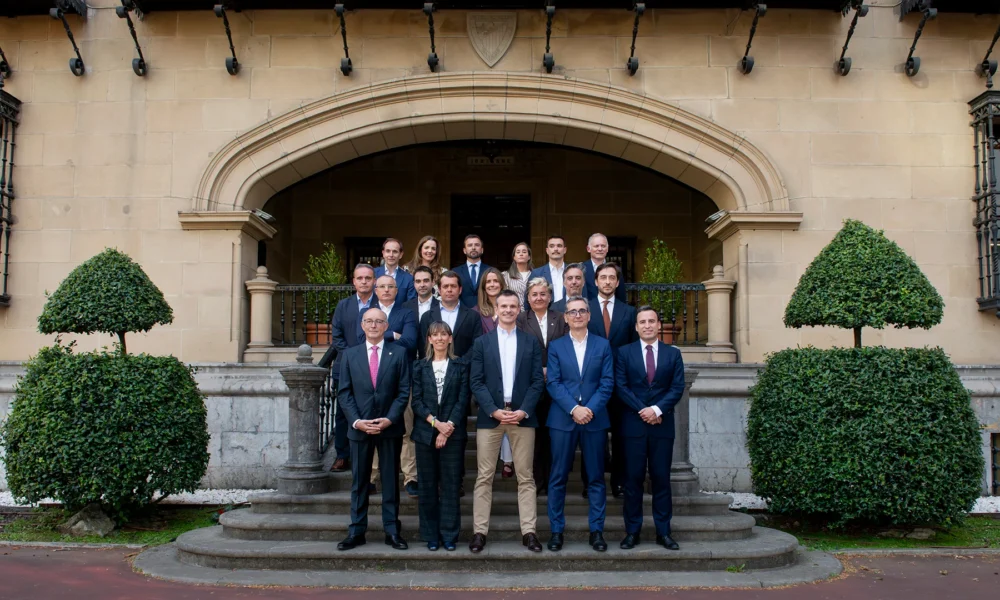 toma posesión Uriarte — Jon Uriarte Asume la Presidencia del Athletic Club en Ibaigane