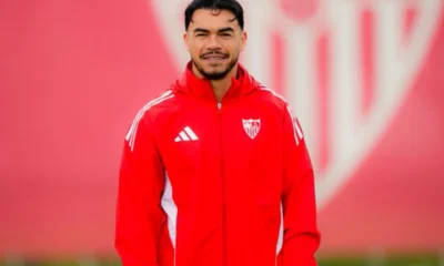 Gabriel Suazo Sevilla — Gabriel Suazo reafirma su compromiso con el Sevilla: "Aquí soy feliz"