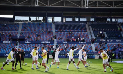 Sevilla repite once — Sevilla Repite Once Titular por Segunda Vez en la Temporada