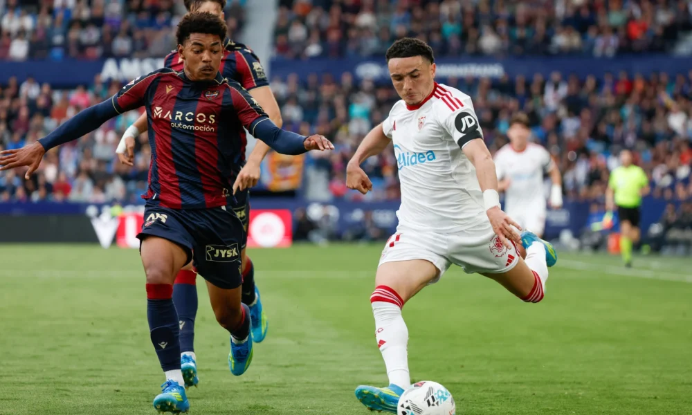 Reacción Vargas derrota — Reacción Vargas Derrota: Sevilla Cae 2-0 Ante Levante en Momento Clave