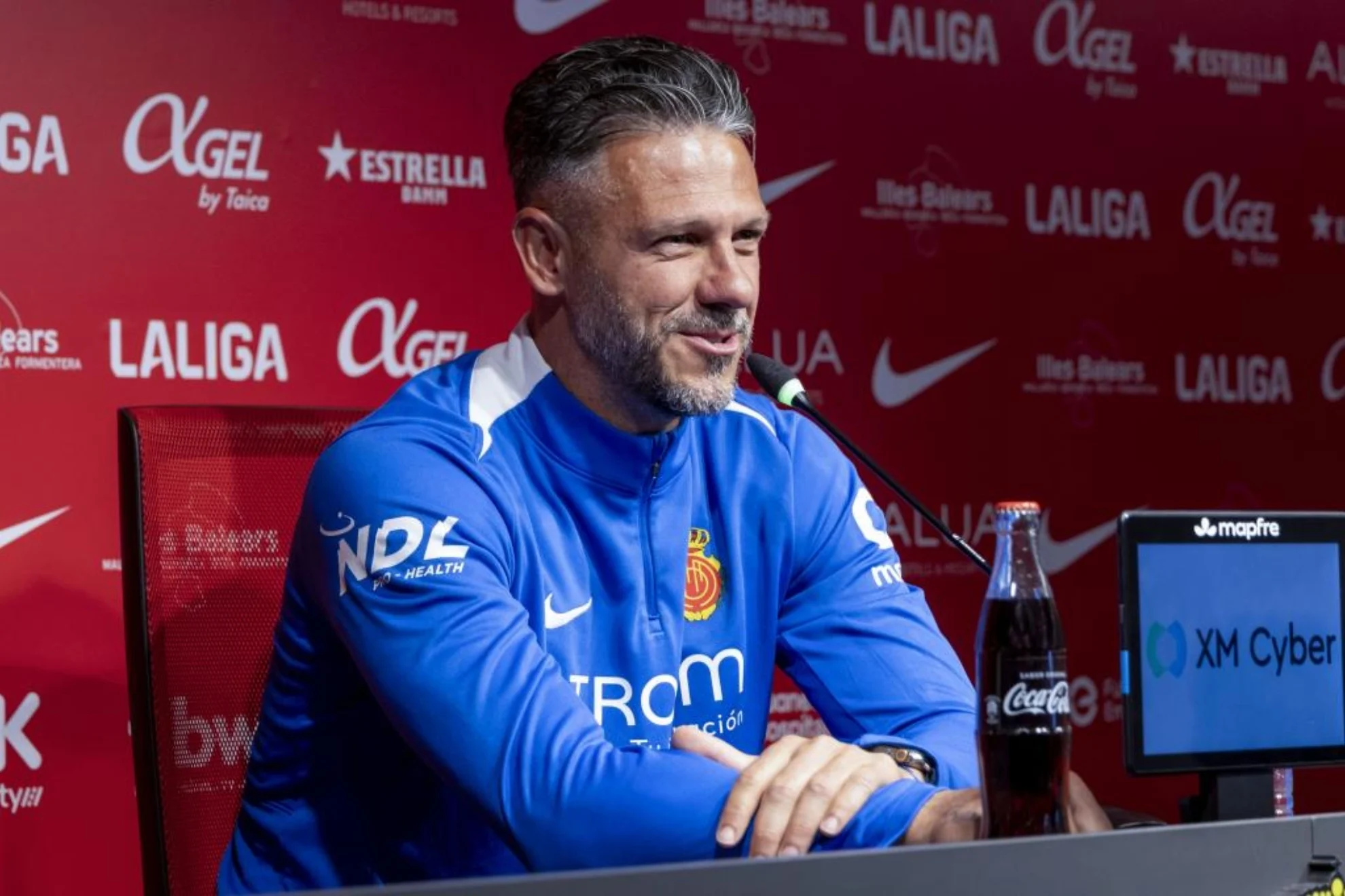 prohibición cansancio Demichelis — Demichelis Impone Prohibición de Cansancio en Mallorca Ante Crucial Partido