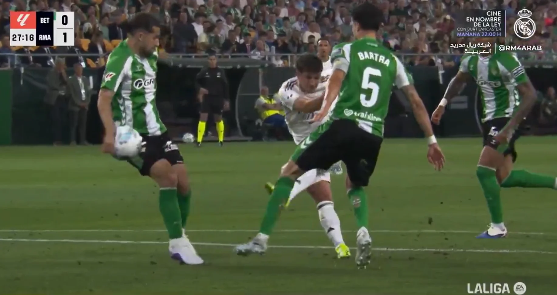 arbitraje Real Madrid — Real Madrid TV Cuestiona Arbitraje en Empate de Liga Española