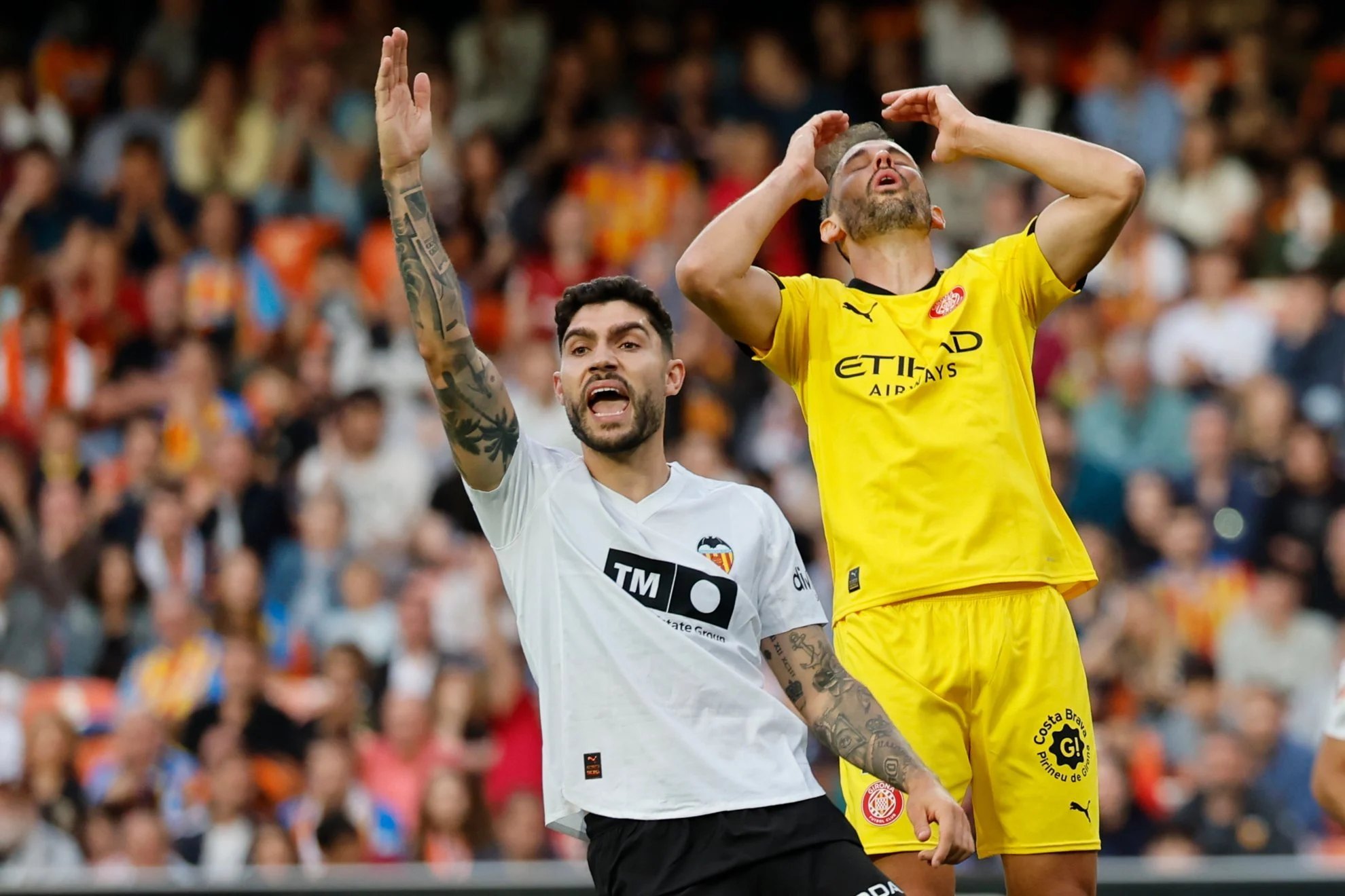 Girona riesgo descenso — Girona en Riesgo de Descenso: La Lucha por Mantenerse en Primera División