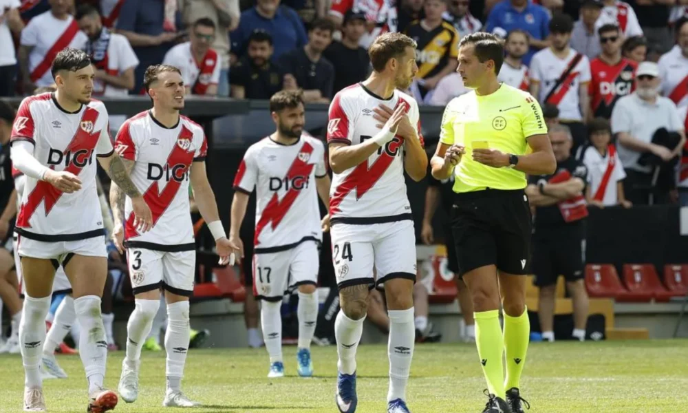 charlas arbitrales LaLiga — Pathé Ciss Cuestiona Equidad de Charlas Arbitrales en LaLiga Española